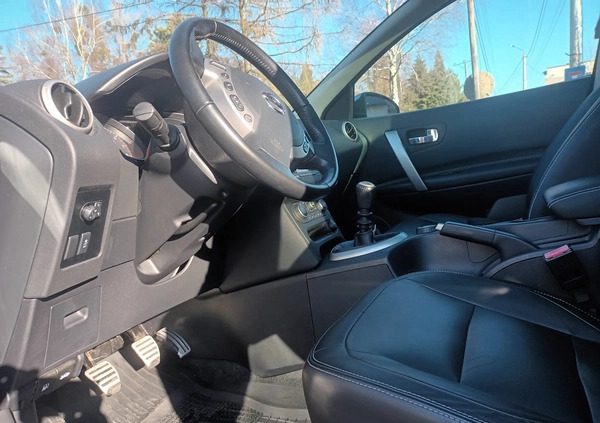 Nissan Qashqai cena 47999 przebieg: 133800, rok produkcji 2011 z Ostrów Wielkopolski małe 37